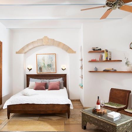 Bed and Breakfast Above The Spring à Jérusalem Extérieur photo